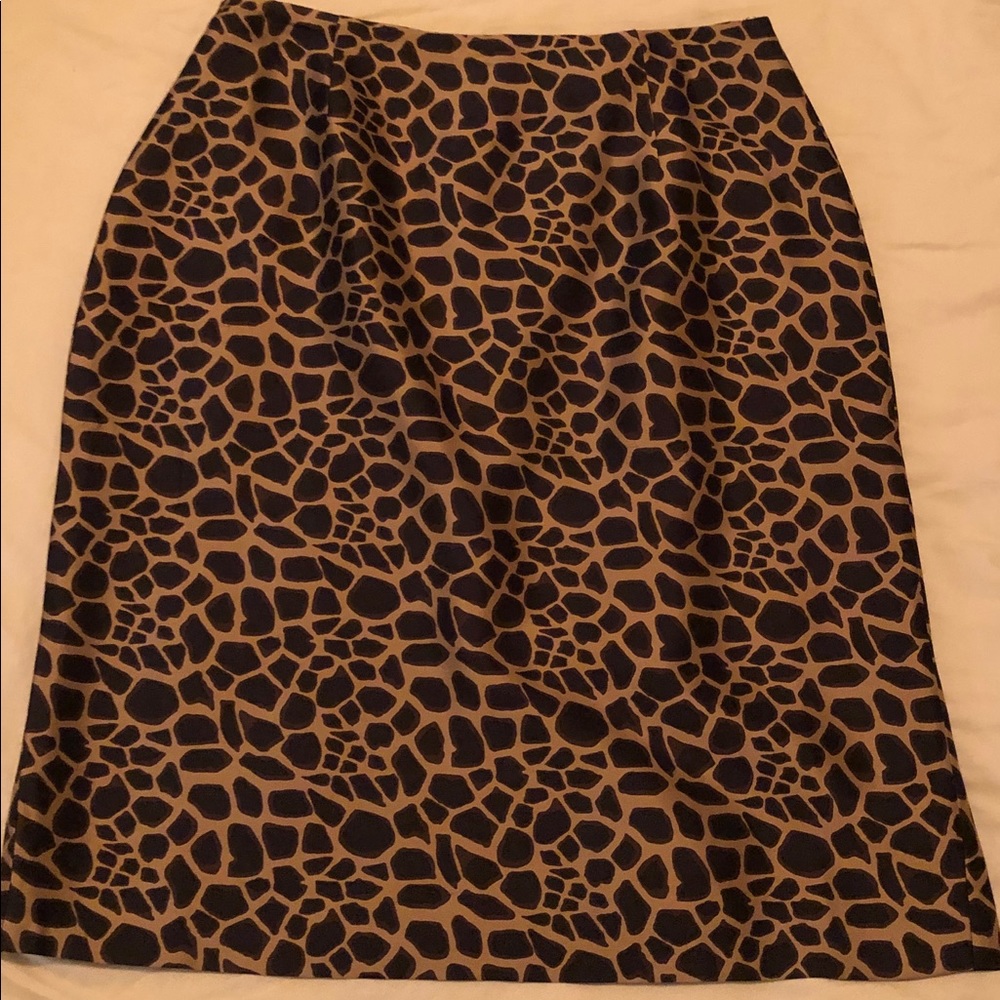 Ann Taylor animal print skirt knee length